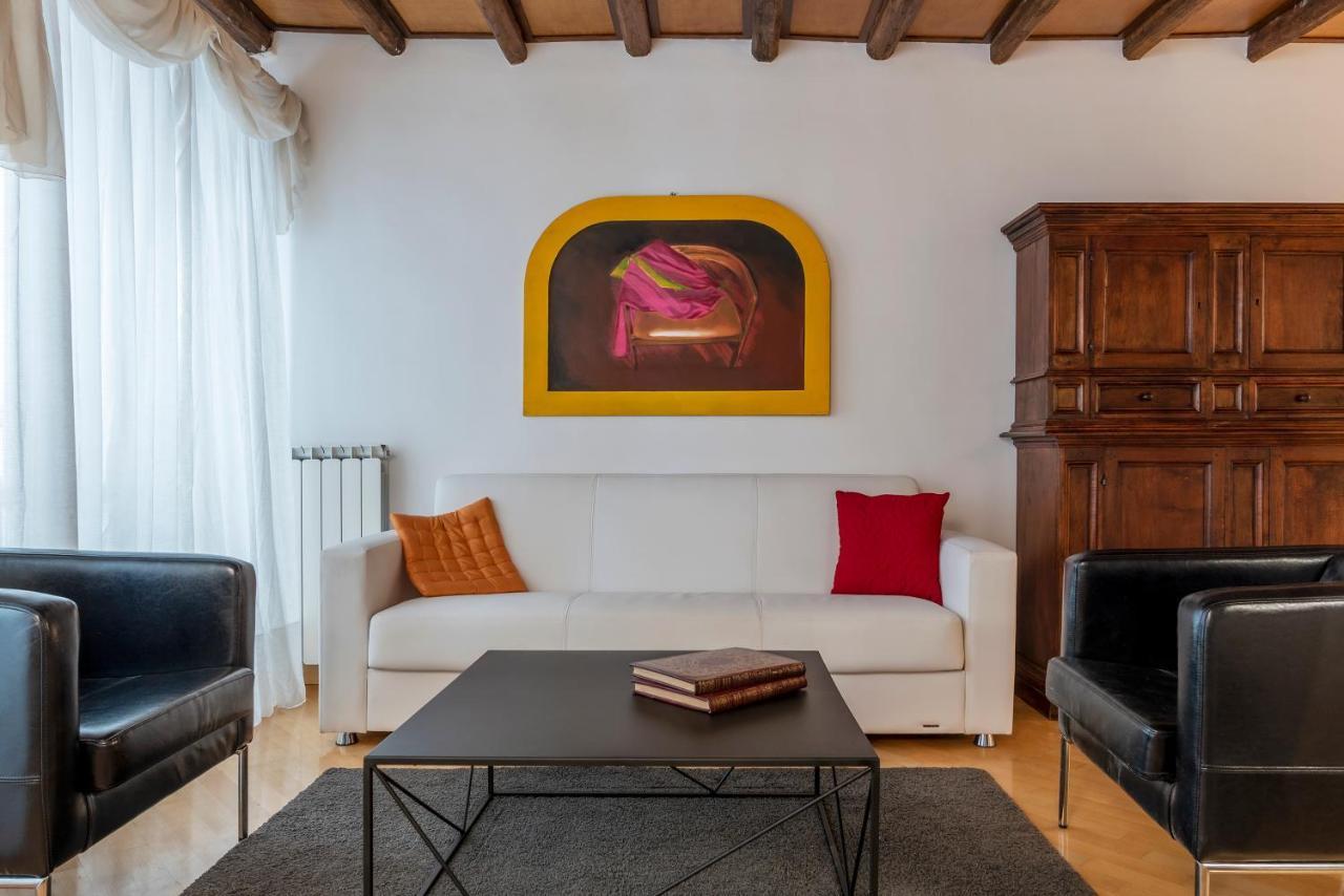 Pantheon View Apartment روما المظهر الخارجي الصورة